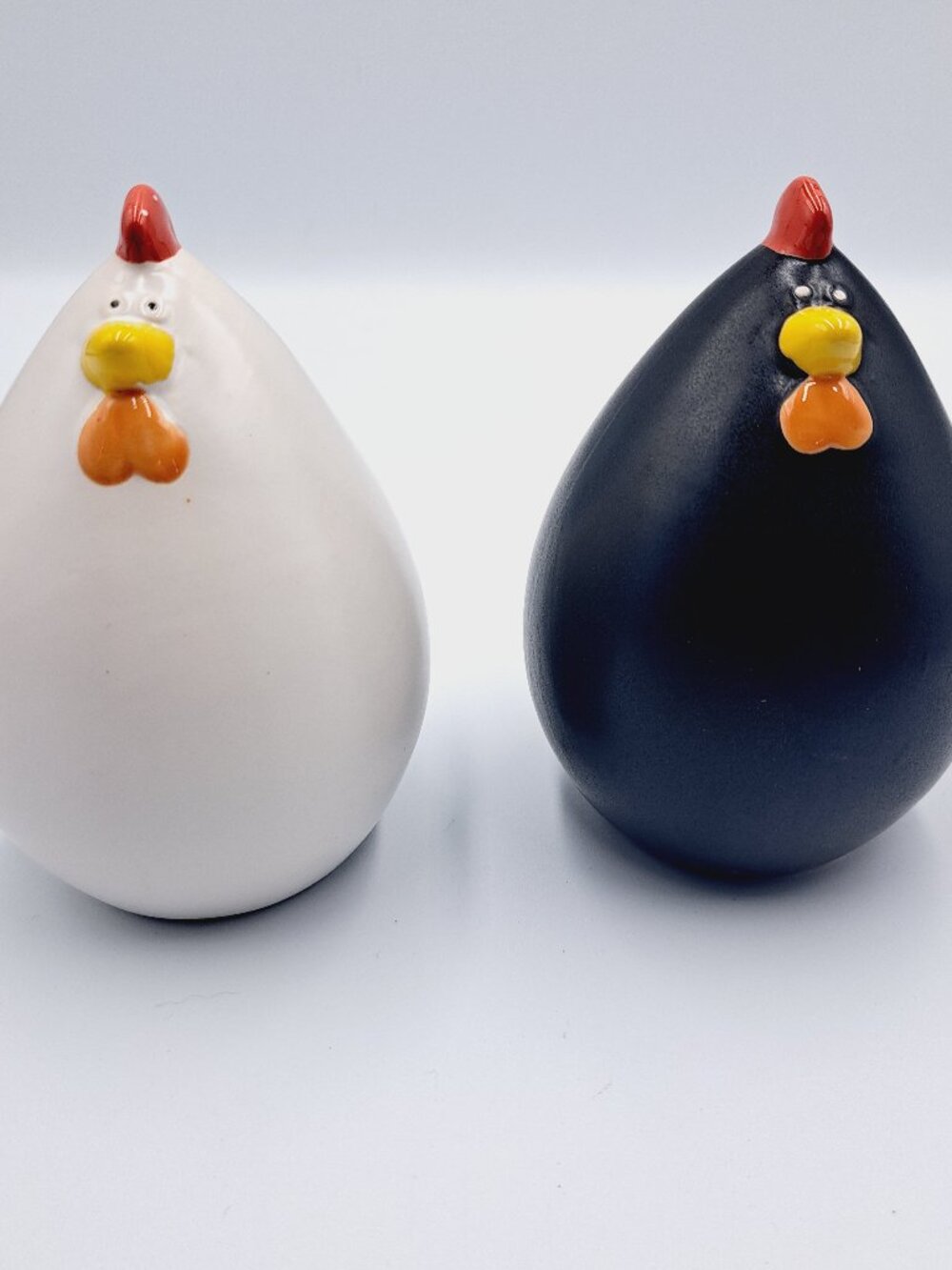 Country Decor Farmhouse Style Black & White Chonky Ceramic Roster Pair Figures